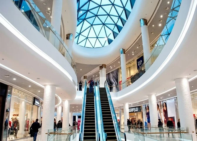 Commerical plaza and retail space